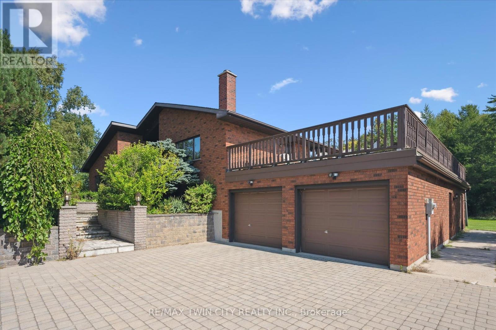 74 Miramichi Road W, Saugeen Shores, Ontario  N0H 2C6 - Photo 6 - X12405664
