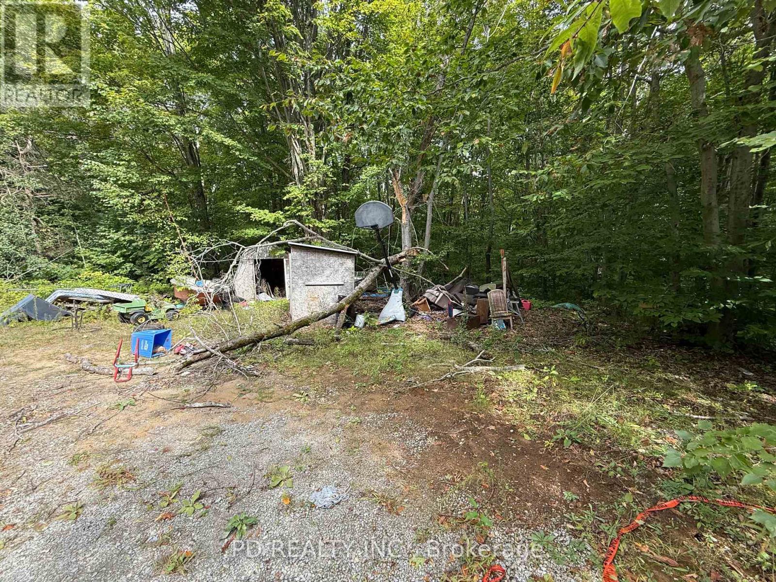 162 Farlain Lake Road W, Tiny, Ontario  L9M 0B9 - Photo 10 - S12405732