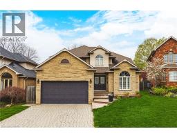 6 WINDMILL Place, Dundas, Ontario