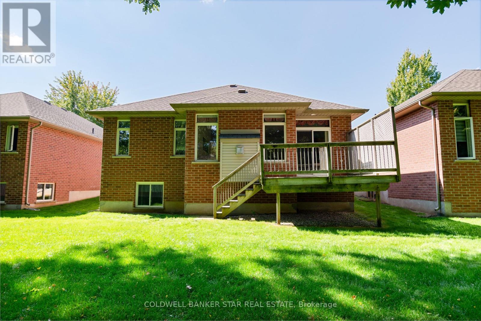 17 - 19 Augusta Crescent, St. Thomas, Ontario  N5R 6J7 - Photo 34 - X12405747