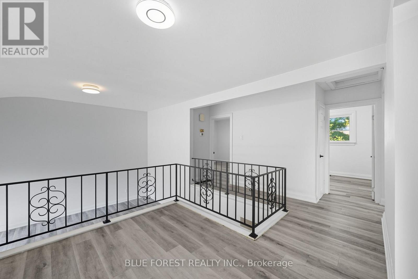 1770 Seeley Drive, London East, Ontario  N5W 2B1 - Photo 15 - X12405753