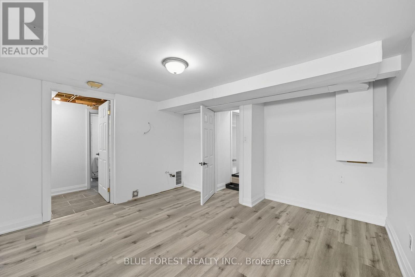 1770 Seeley Drive, London East, Ontario  N5W 2B1 - Photo 25 - X12405753