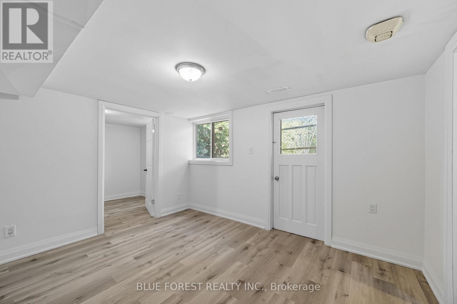 1770 Seeley Drive, London East, Ontario  N5W 2B1 - Photo 29 - X12405753