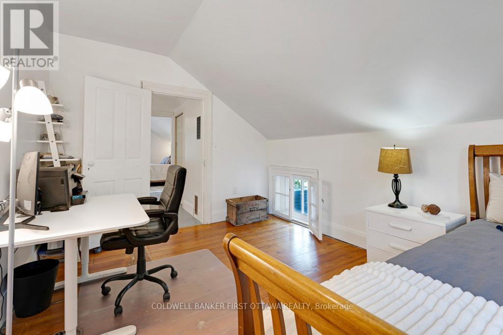 4 Station Road, Rideau Lakes, Ontario  K0G 1V0 - Photo 35 - X12405754