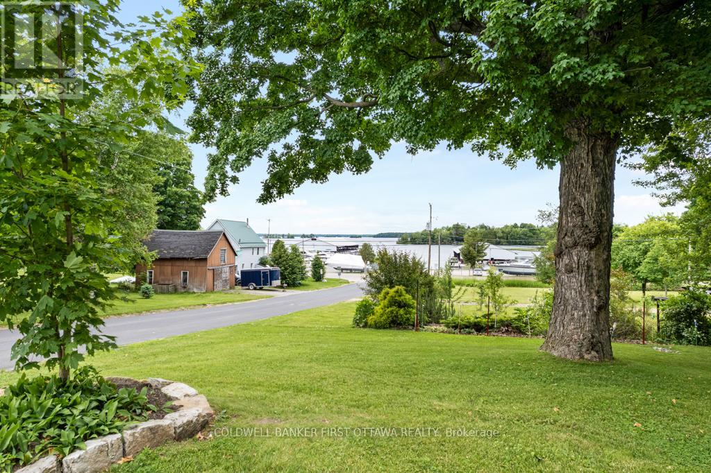 4 Station Road, Rideau Lakes, Ontario  K0G 1V0 - Photo 46 - X12405754