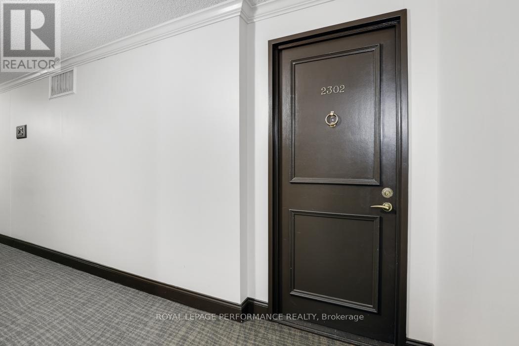 2302 - 505 St Laurent Boulevard, Ottawa, Ontario  K1K 3X4 - Photo 5 - X12405755