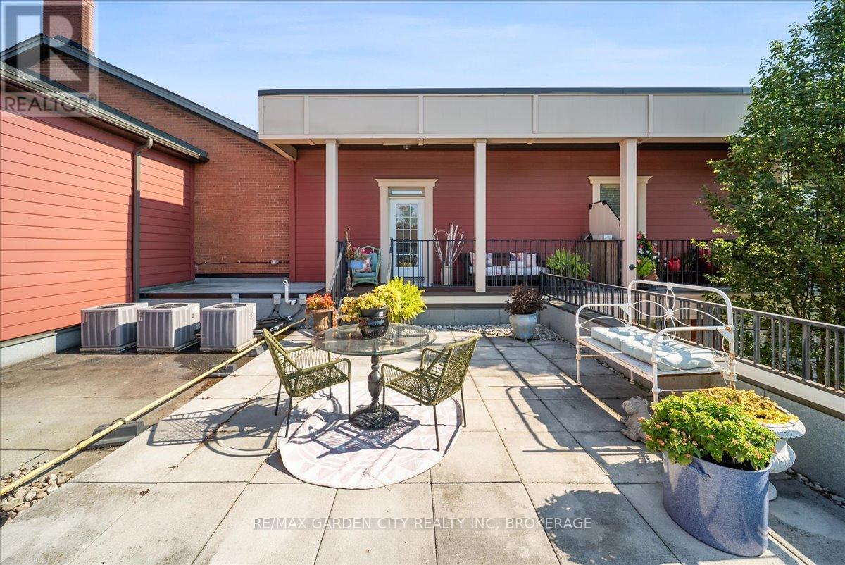 201 - 3710 Main Street, Niagara Falls, Ontario  L2G 6B1 - Photo 25 - X12405723