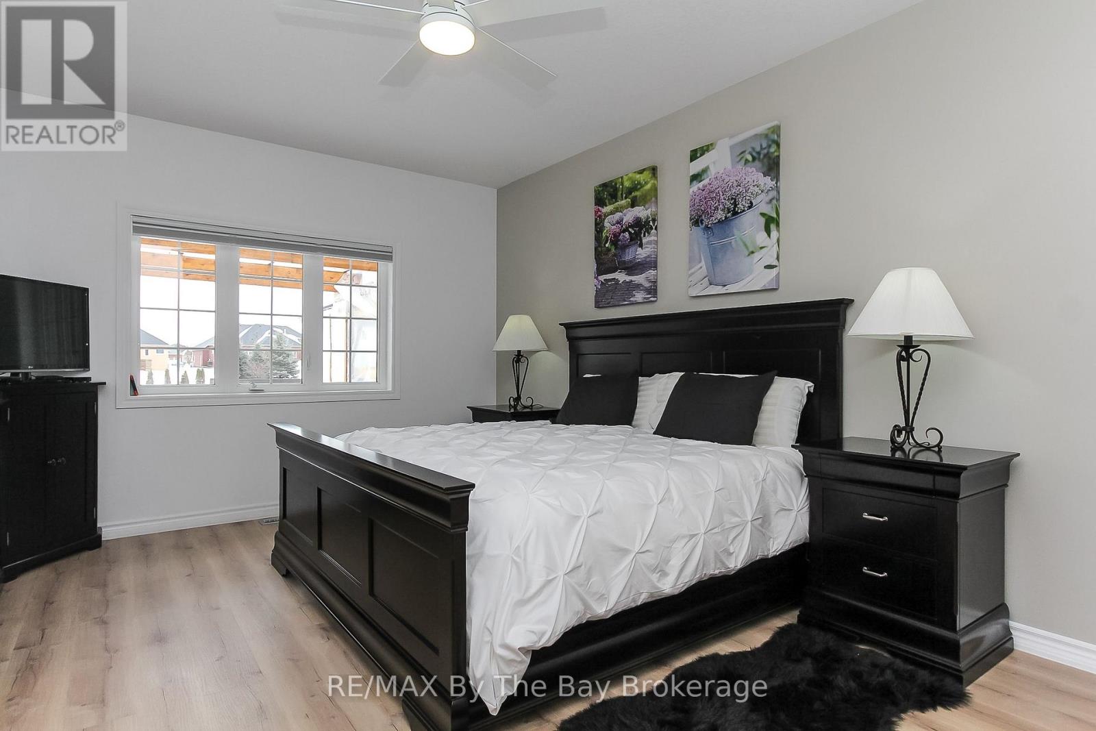 37 Walnut Drive, Wasaga Beach, Ontario  L9Z 0A8 - Photo 31 - S12405670