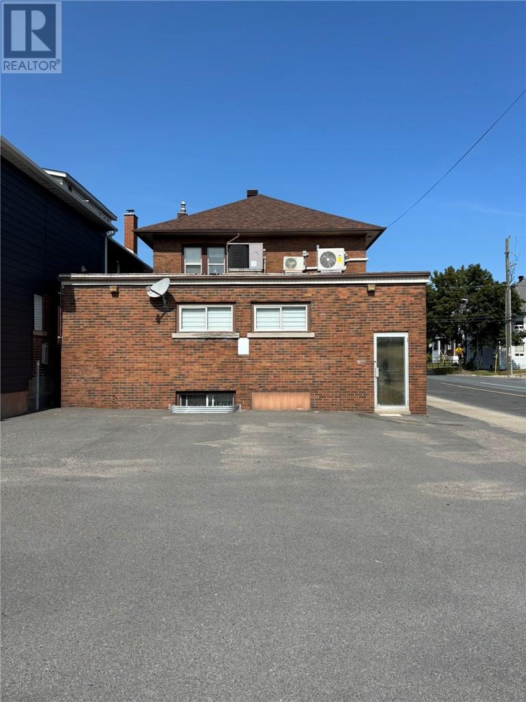 127 Pine Street, Greater Sudbury, Ontario  P3C 1X2 - Photo 3 - 2124741