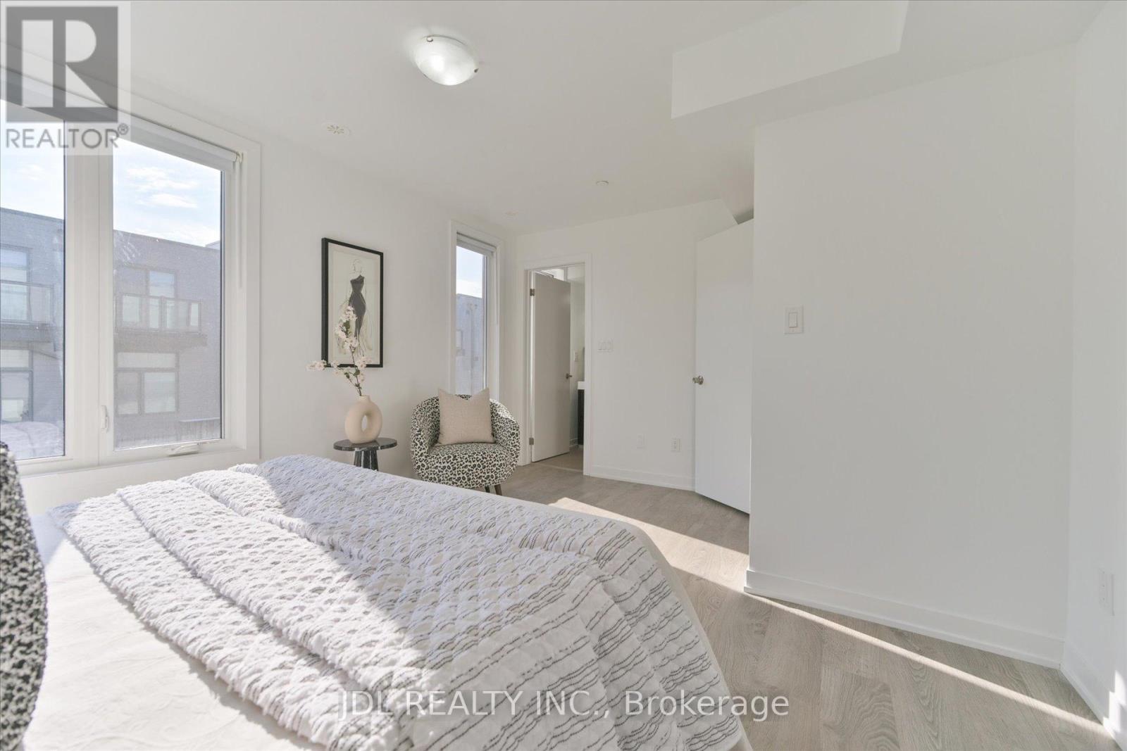 7 - 88 Turtle Island Road, Toronto, Ontario  M6A 0E4 - Photo 16 - C12405718