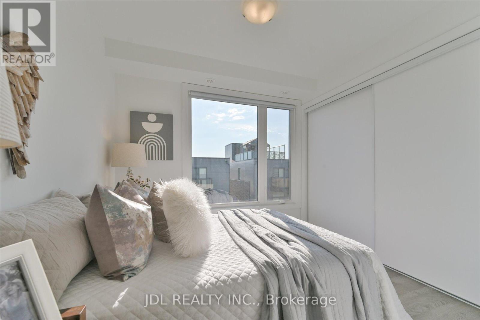 7 - 88 Turtle Island Road, Toronto, Ontario  M6A 0E4 - Photo 22 - C12405718