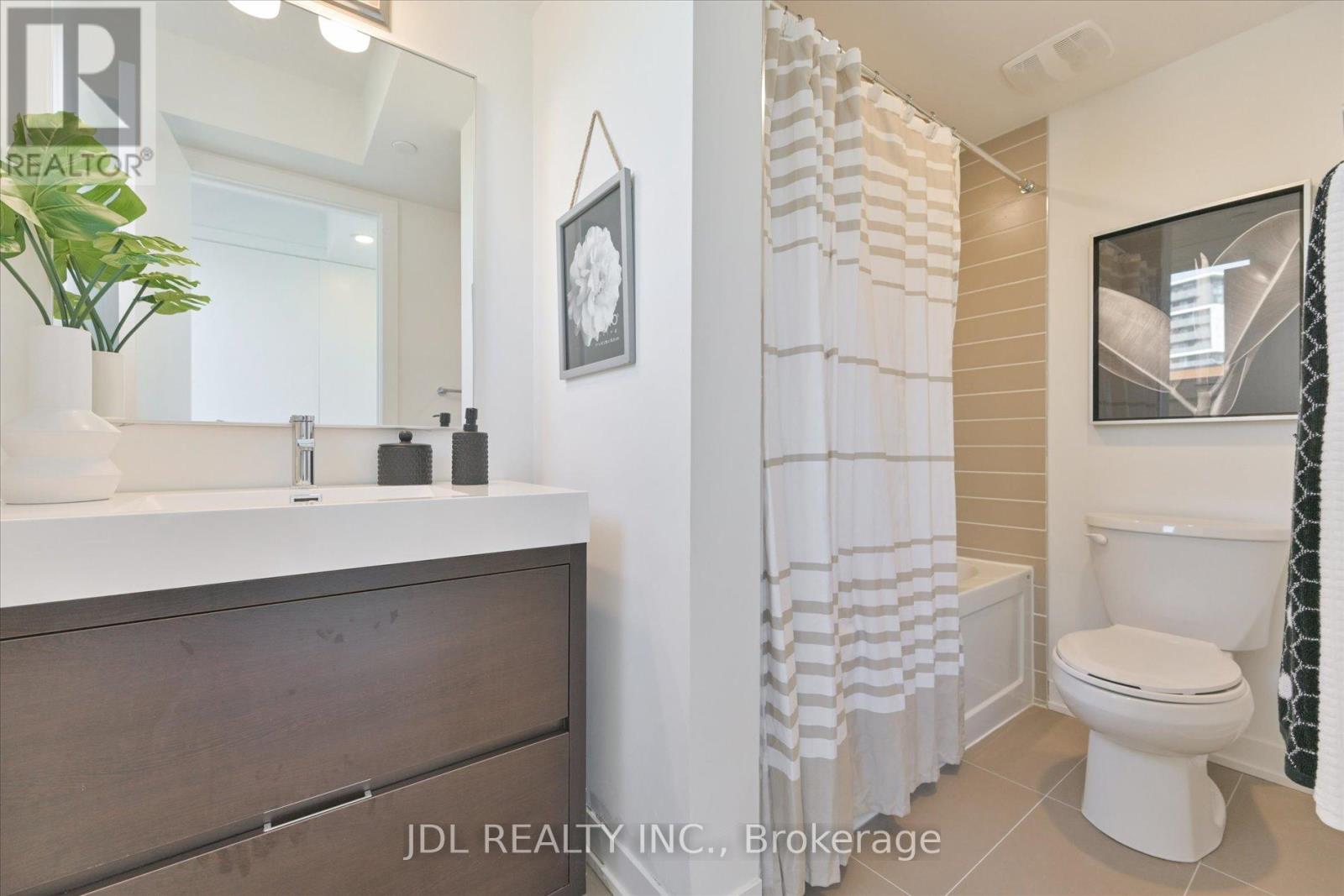7 - 88 Turtle Island Road, Toronto, Ontario  M6A 0E4 - Photo 23 - C12405718