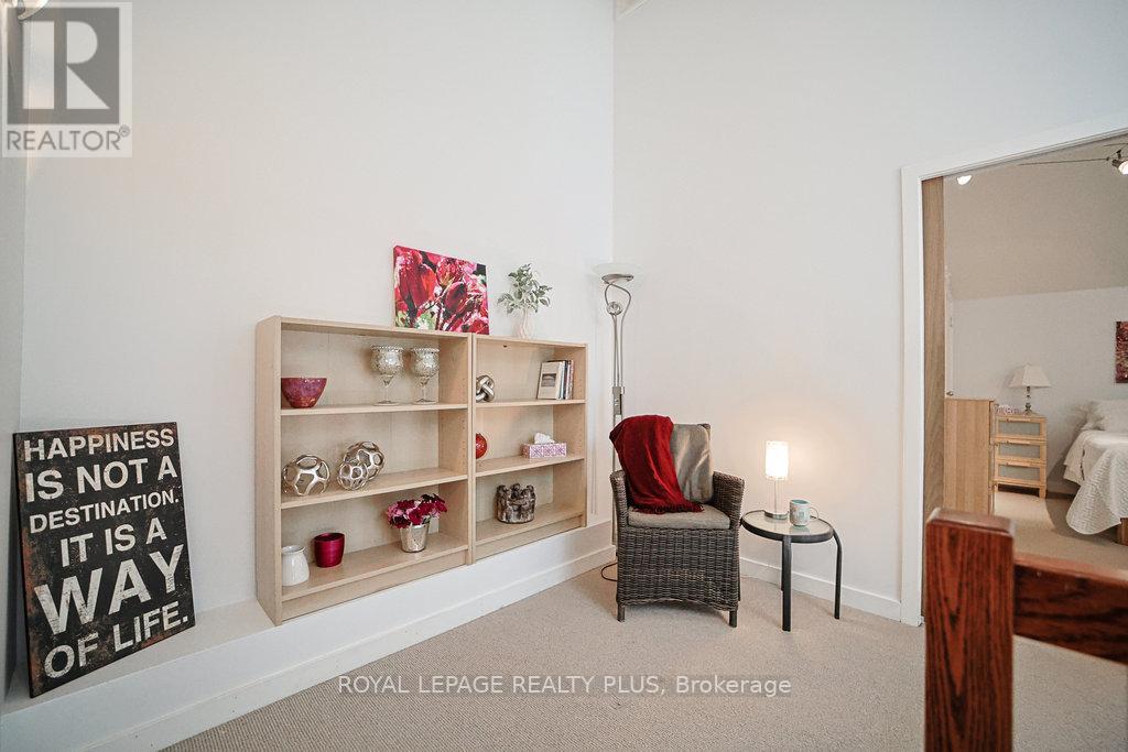 6 - 1010 Cristina Court, Mississauga (Clarkson), Ontario  L5J 4T7 - Photo 29 - W12405403