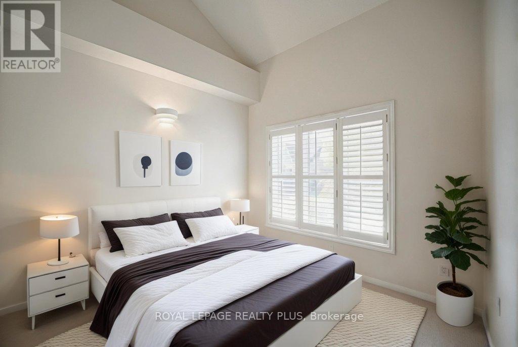 6 - 1010 Cristina Court, Mississauga (Clarkson), Ontario  L5J 4T7 - Photo 26 - W12405403