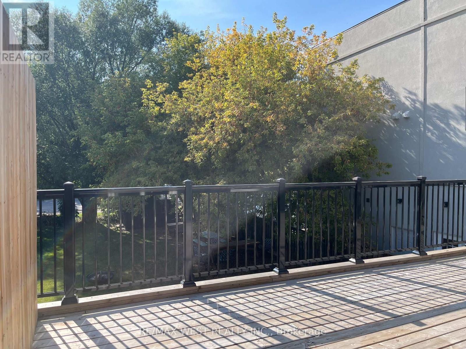 2a - 203 Main Street, King (Schomberg), Ontario  L0G 1T0 - Photo 13 - N12405734