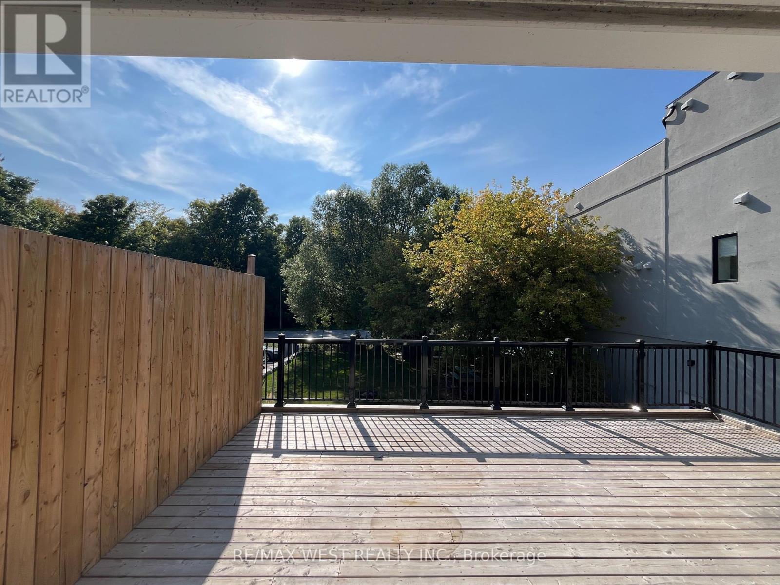 2a - 203 Main Street, King (Schomberg), Ontario  L0G 1T0 - Photo 14 - N12405734