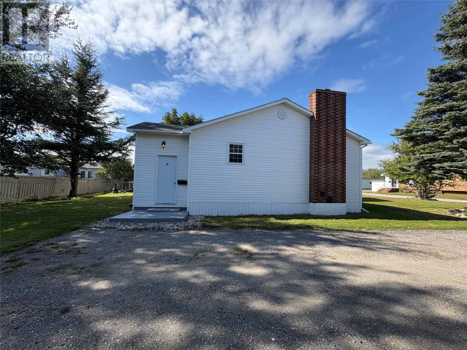1 Park Avenue, Stephenville, Newfoundland & Labrador  A2N 1E9 - Photo 4 - 1290449