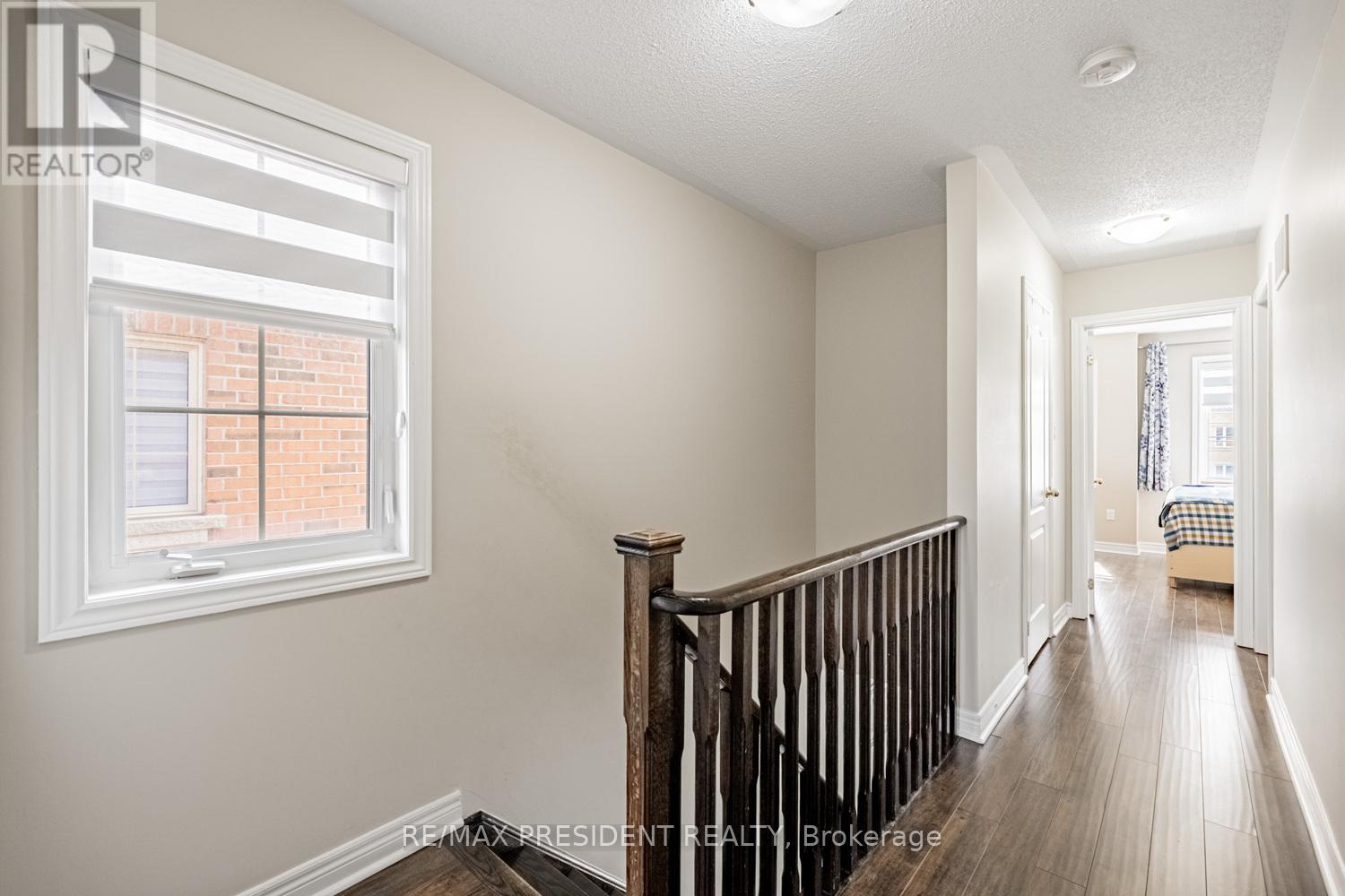10 Shiraz Drive, Brampton (Sandringham-Wellington), Ontario  L6R 0W7 - Photo 19 - W12405728