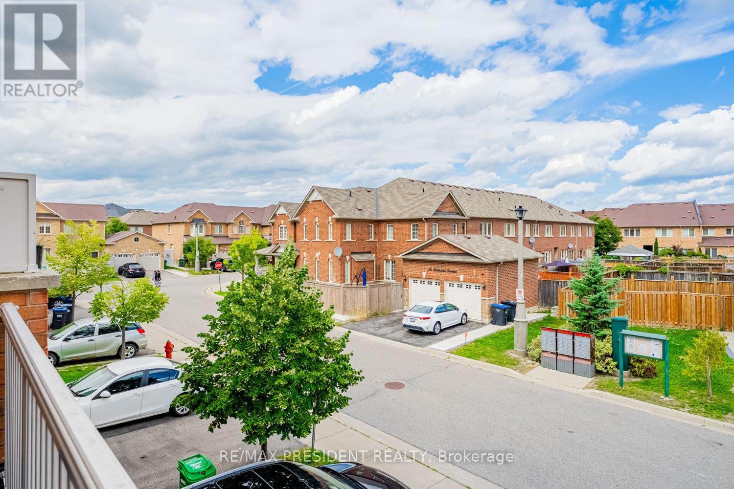 10 Shiraz Drive, Brampton (Sandringham-Wellington), Ontario  L6R 0W7 - Photo 30 - W12405728