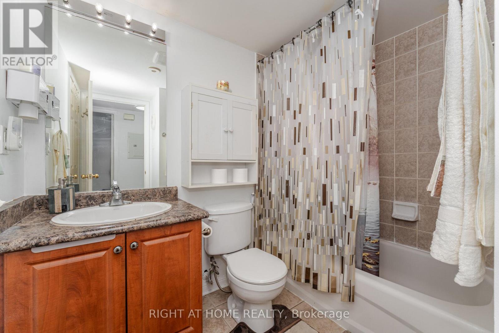 2178 - 95 George Appleton Way, Toronto, Ontario  M3M 0A2 - Photo 21 - W12405733