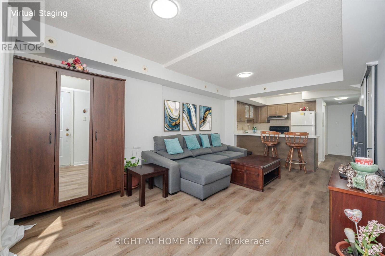 2178 - 95 George Appleton Way, Toronto, Ontario  M3M 0A2 - Photo 6 - W12405733