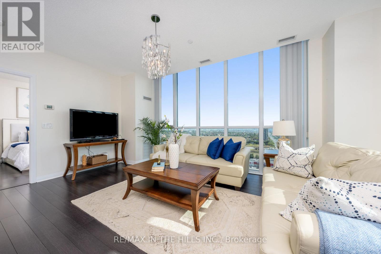 2007 - 55 Eglinton Avenue W, Mississauga, Ontario  L5R 0E4 - Photo 19 - W12405740