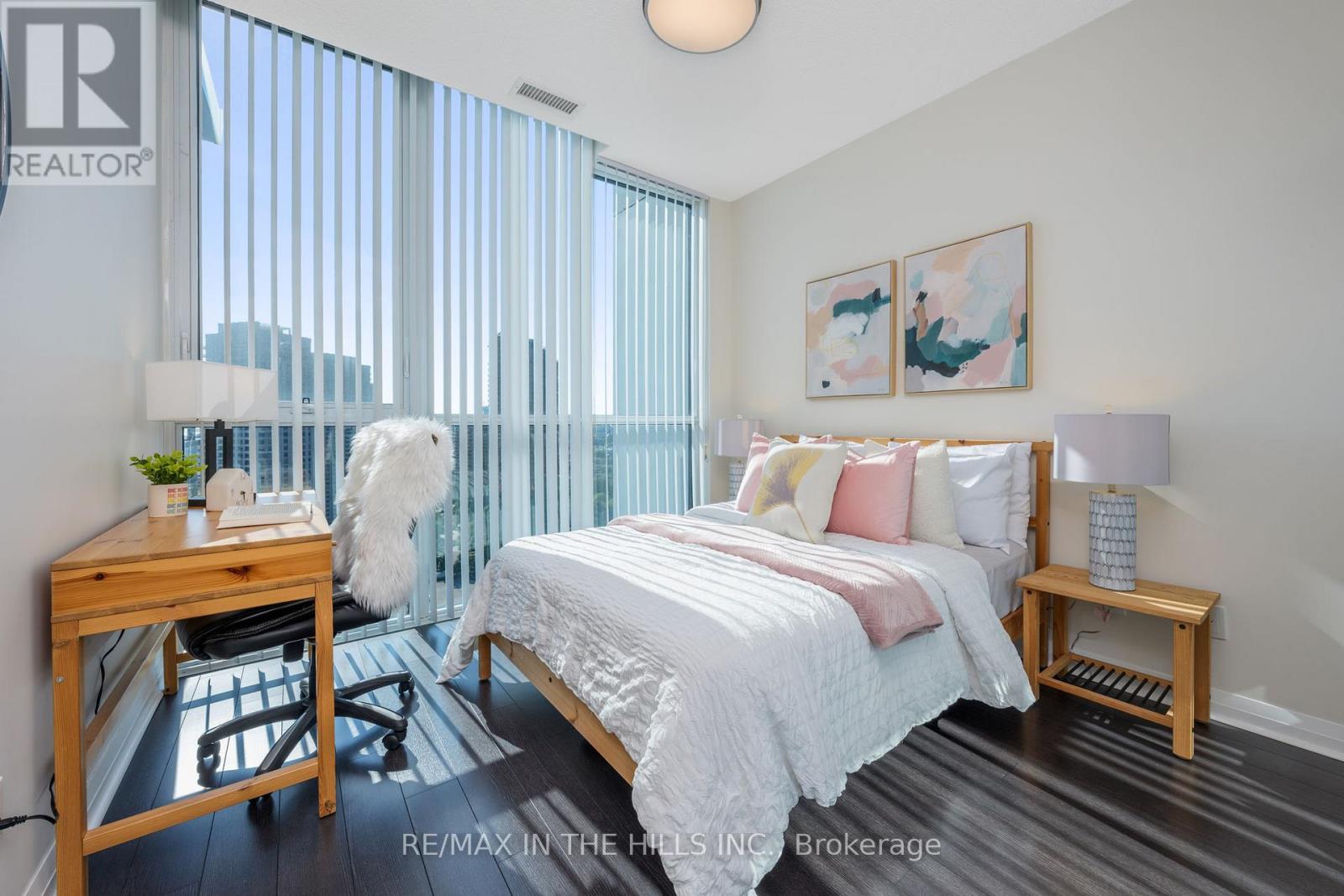 2007 - 55 Eglinton Avenue W, Mississauga, Ontario  L5R 0E4 - Photo 34 - W12405740