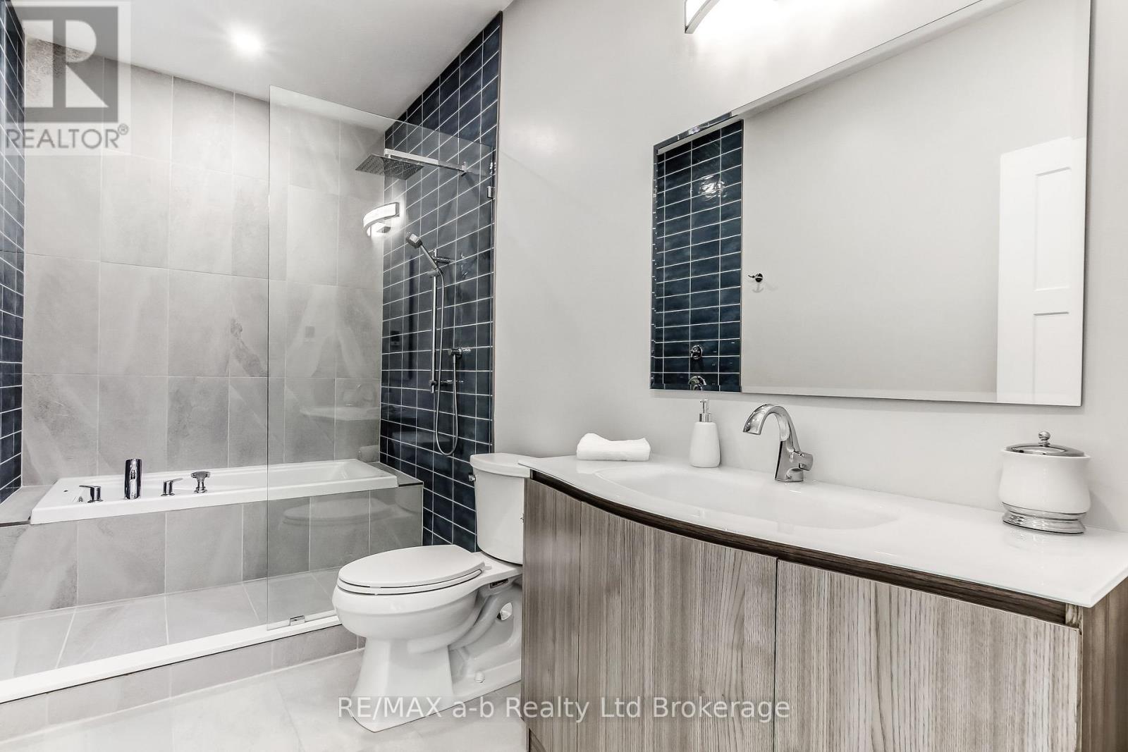 48 Otterview Drive, Norwich, Ontario  N0J 1R0 - Photo 27 - X12404493