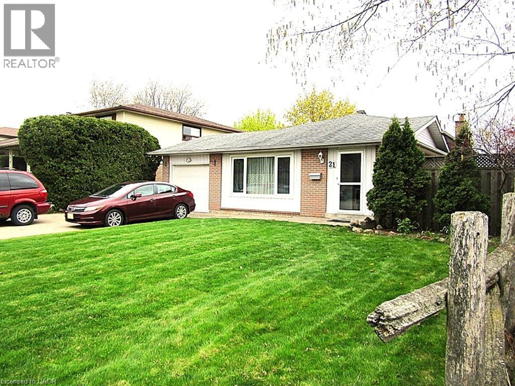 21 Willis Drive, Brampton, Ontario  L6W 1A8 - Photo 2 - 40769734