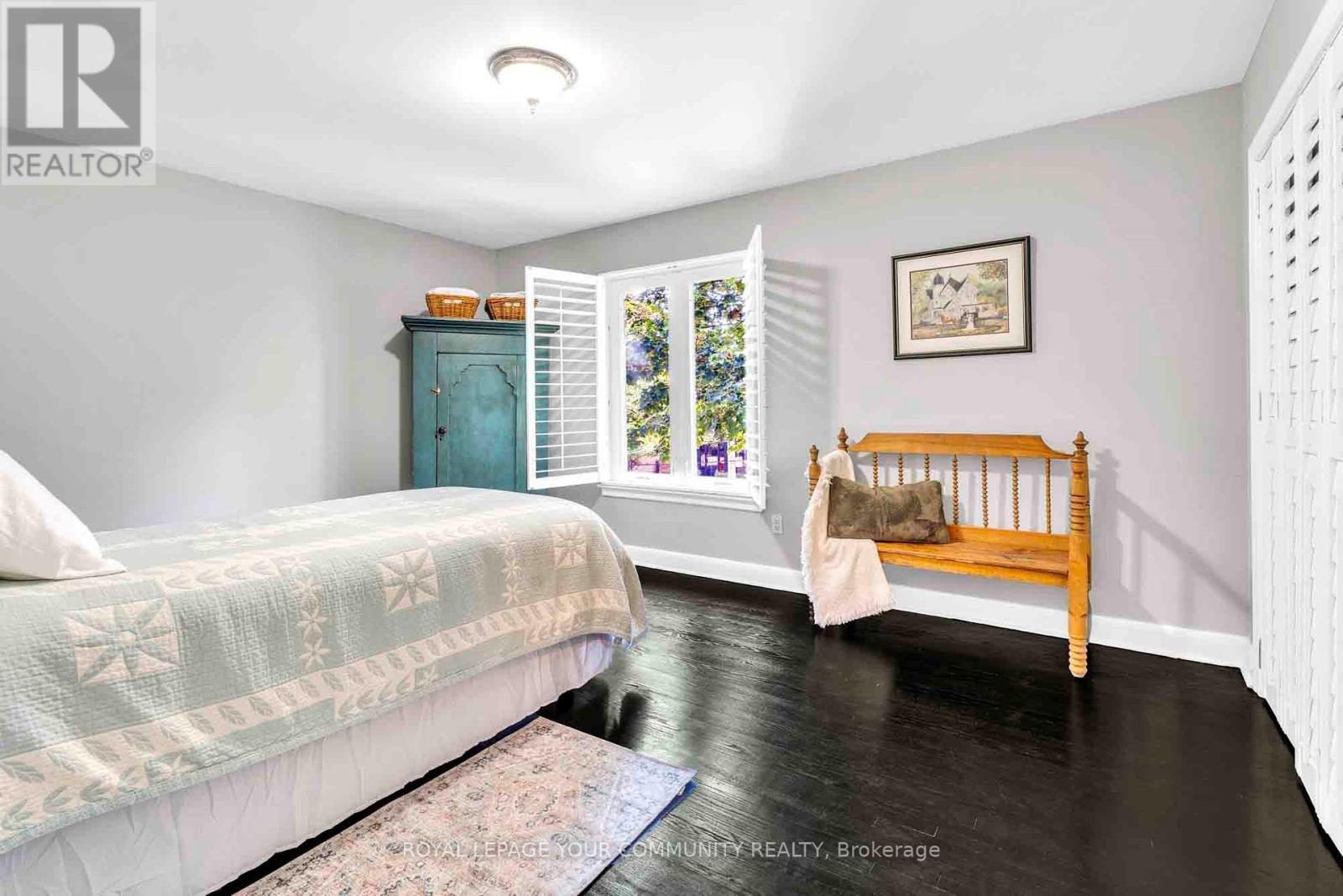 14 Luverne Avenue, Toronto (Clanton Park), Ontario  M3H 1R4 - Photo 12 - C12405025