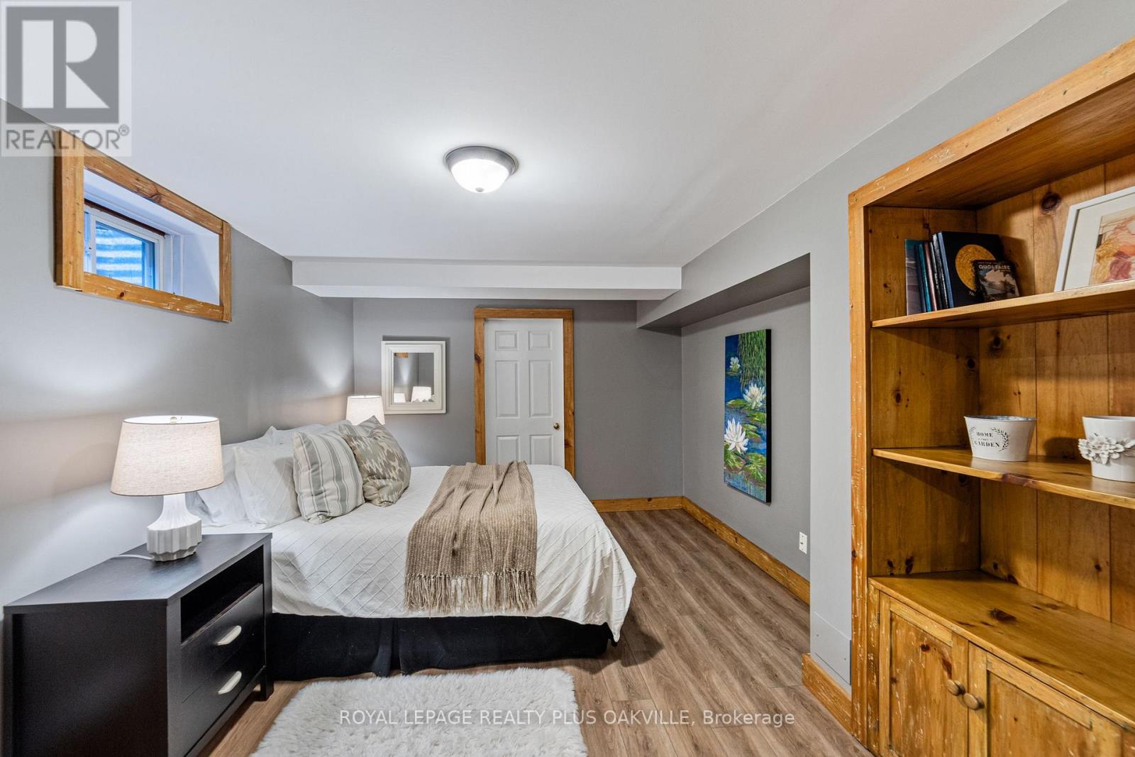 1368 Monks Passage, Oakville, Ontario  L6M 1J5 - Photo 37 - W12401205