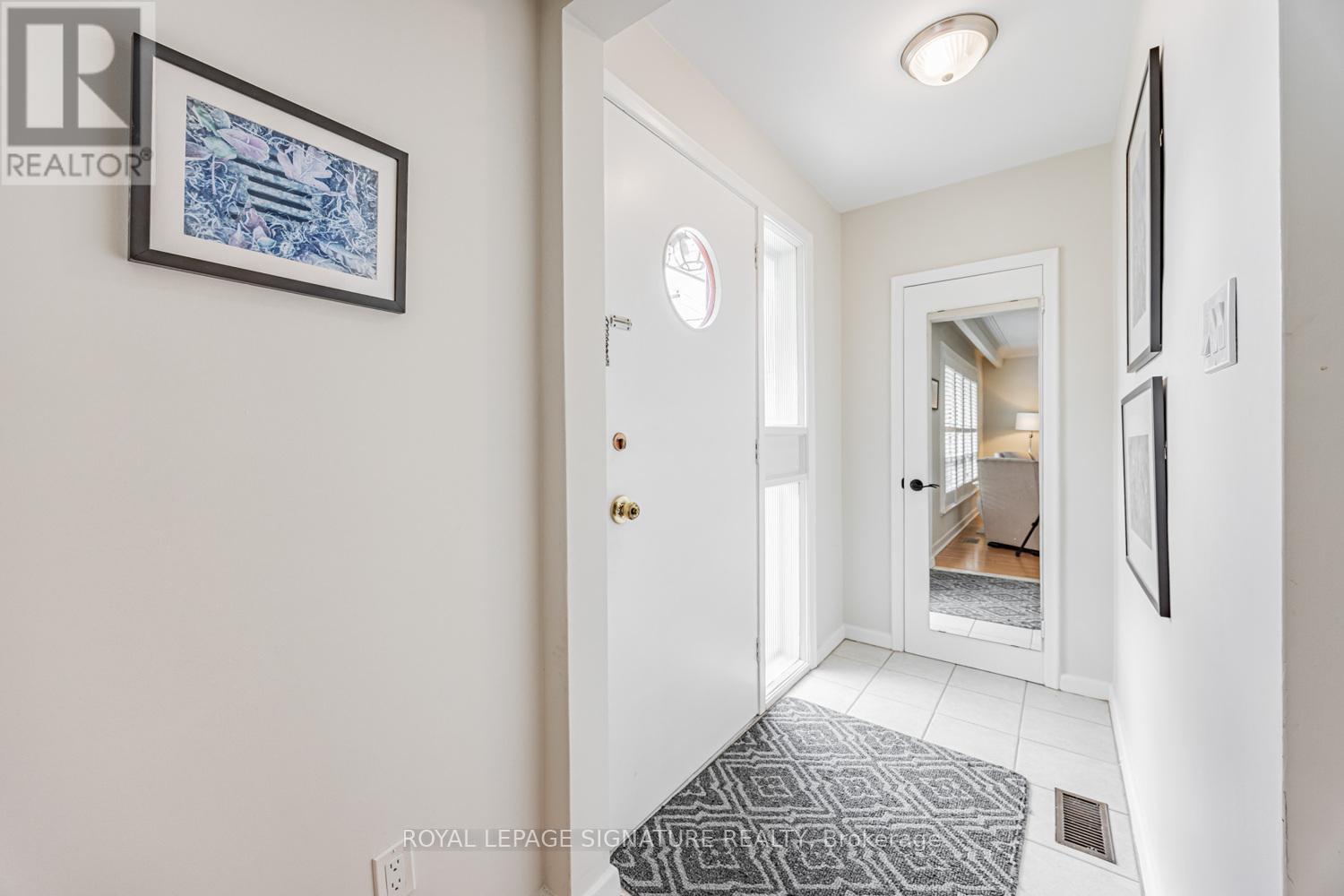 19 Brian Avenue, Toronto, Ontario  M1R 3J1 - Photo 3 - E12405764