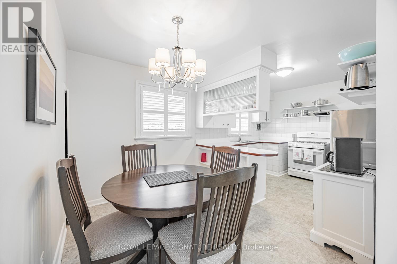 19 Brian Avenue, Toronto, Ontario  M1R 3J1 - Photo 7 - E12405764