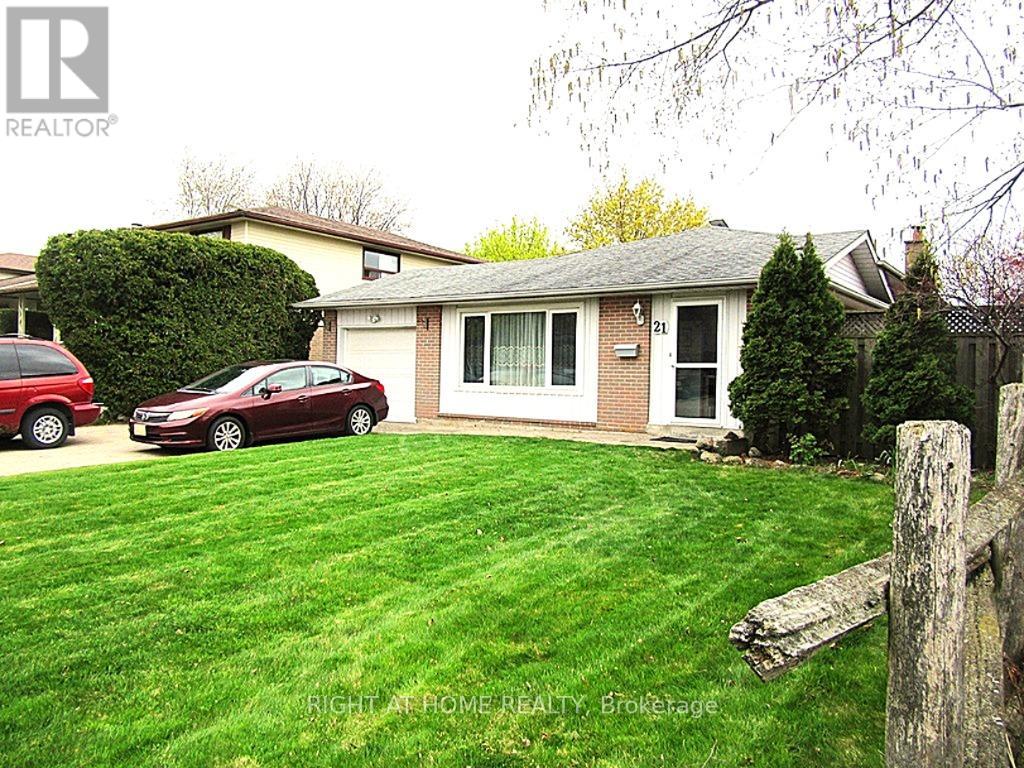 21 Willis Drive, Brampton, Ontario  L6W 1A8 - Photo 30 - W12403556