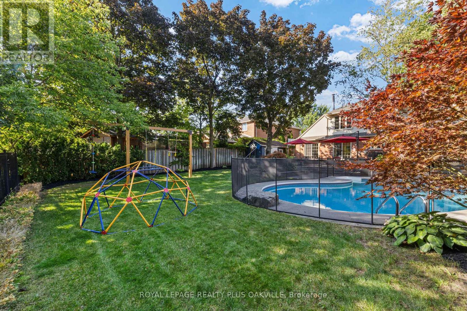 1368 Monks Passage, Oakville, Ontario  L6M 1J5 - Photo 43 - W12401205