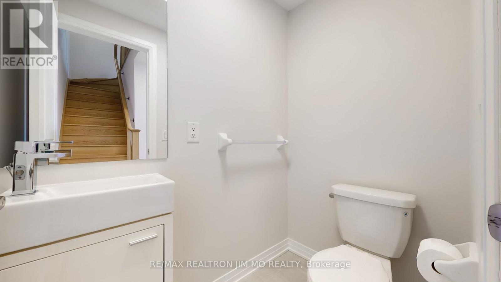 16 - 50 Baynes Way, Bradford West Gwillimbury, Ontario  L3Z 4M4 - Photo 21 - N12405770