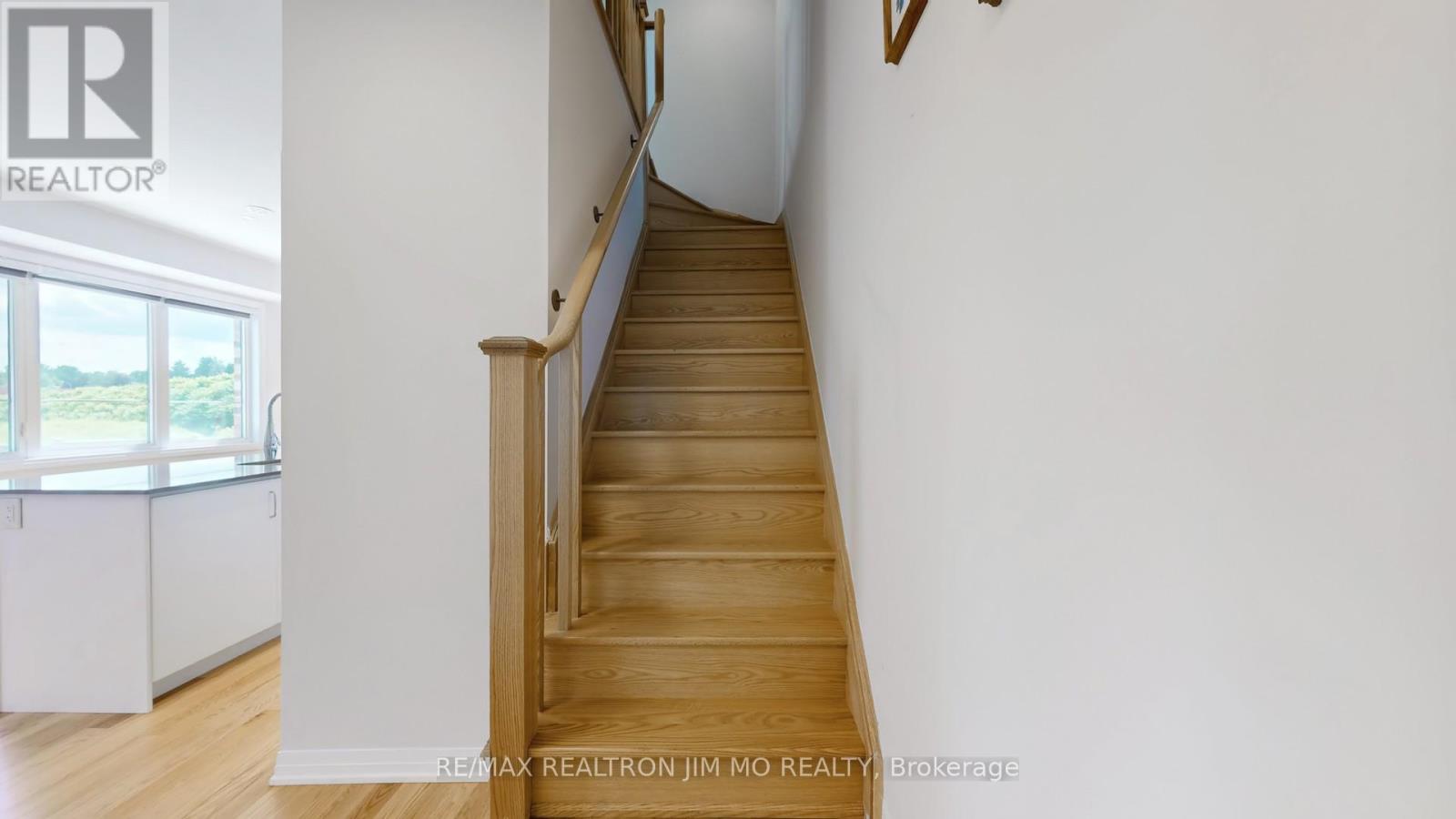 16 - 50 Baynes Way, Bradford West Gwillimbury, Ontario  L3Z 4M4 - Photo 23 - N12405770