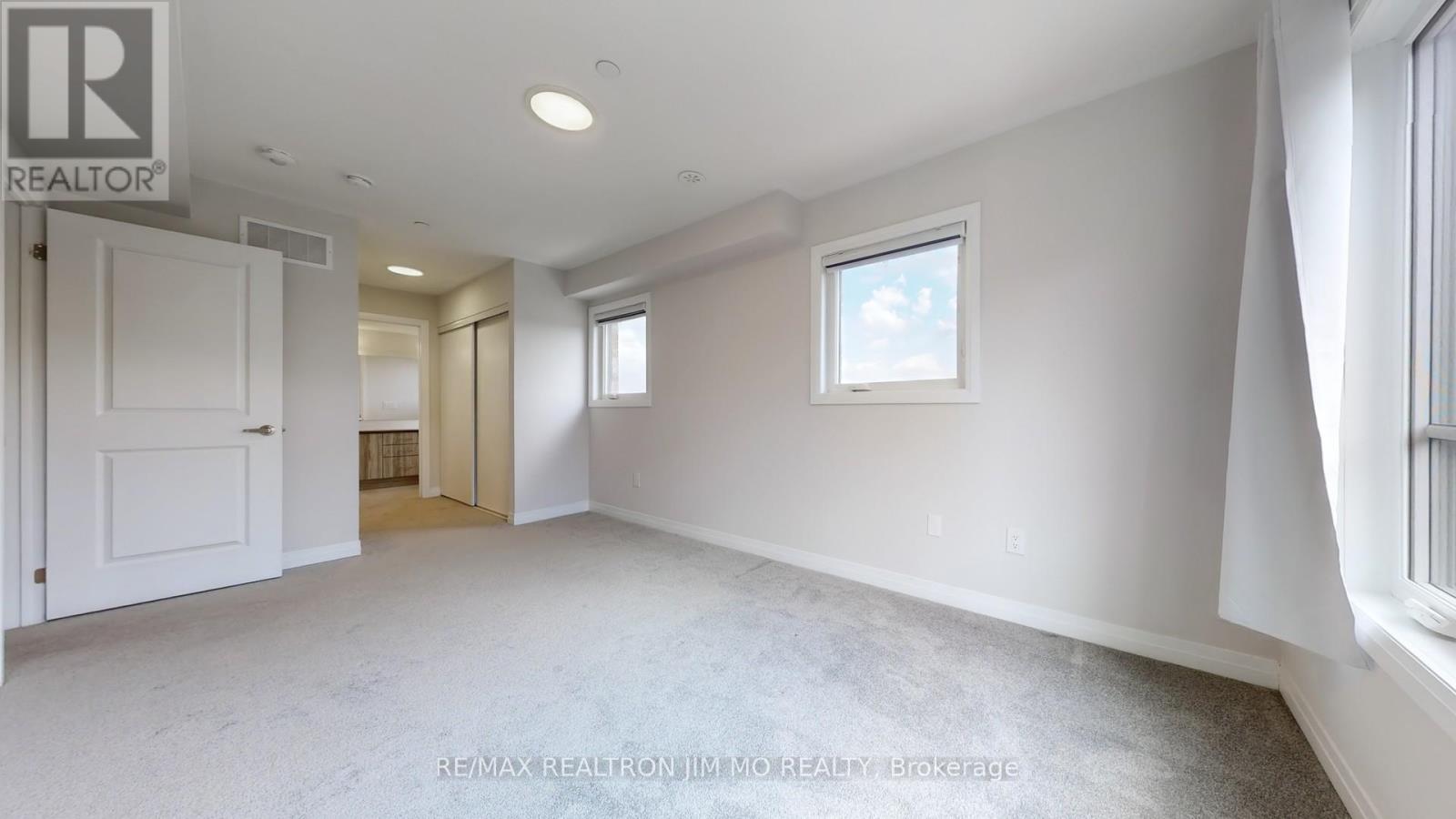 16 - 50 Baynes Way, Bradford West Gwillimbury, Ontario  L3Z 4M4 - Photo 25 - N12405770