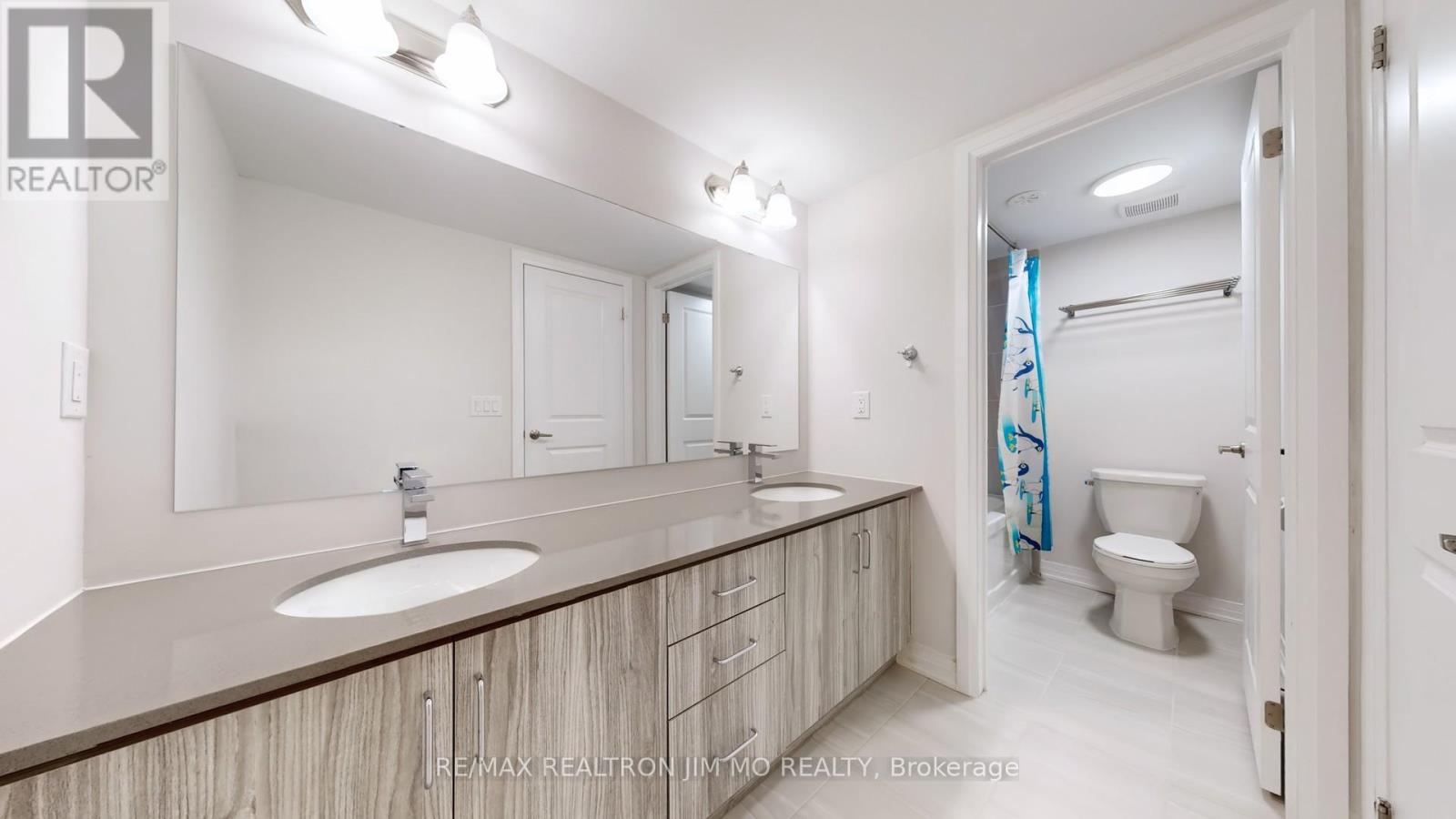 16 - 50 Baynes Way, Bradford West Gwillimbury, Ontario  L3Z 4M4 - Photo 36 - N12405770