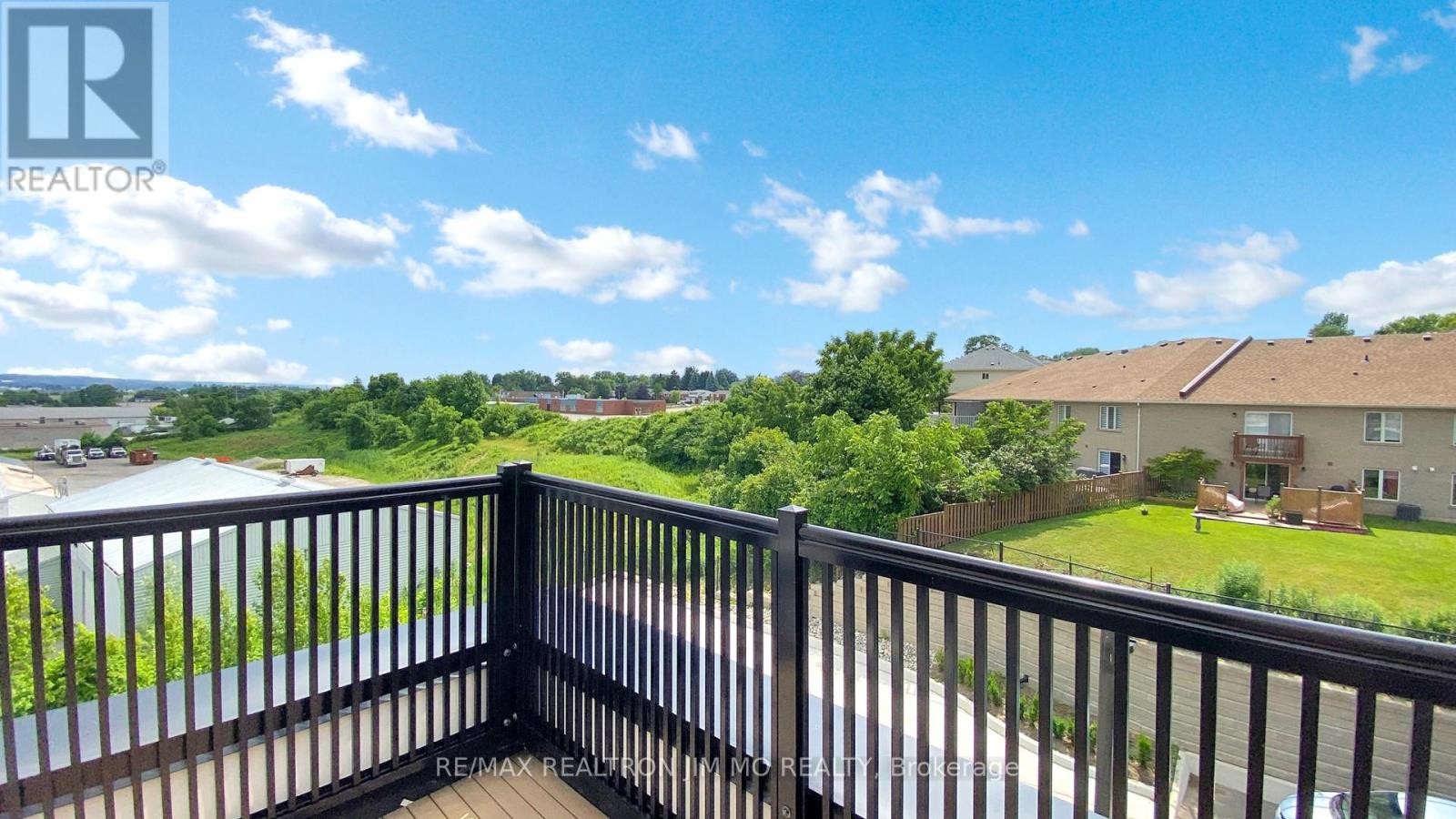 16 - 50 Baynes Way, Bradford West Gwillimbury, Ontario  L3Z 4M4 - Photo 47 - N12405770