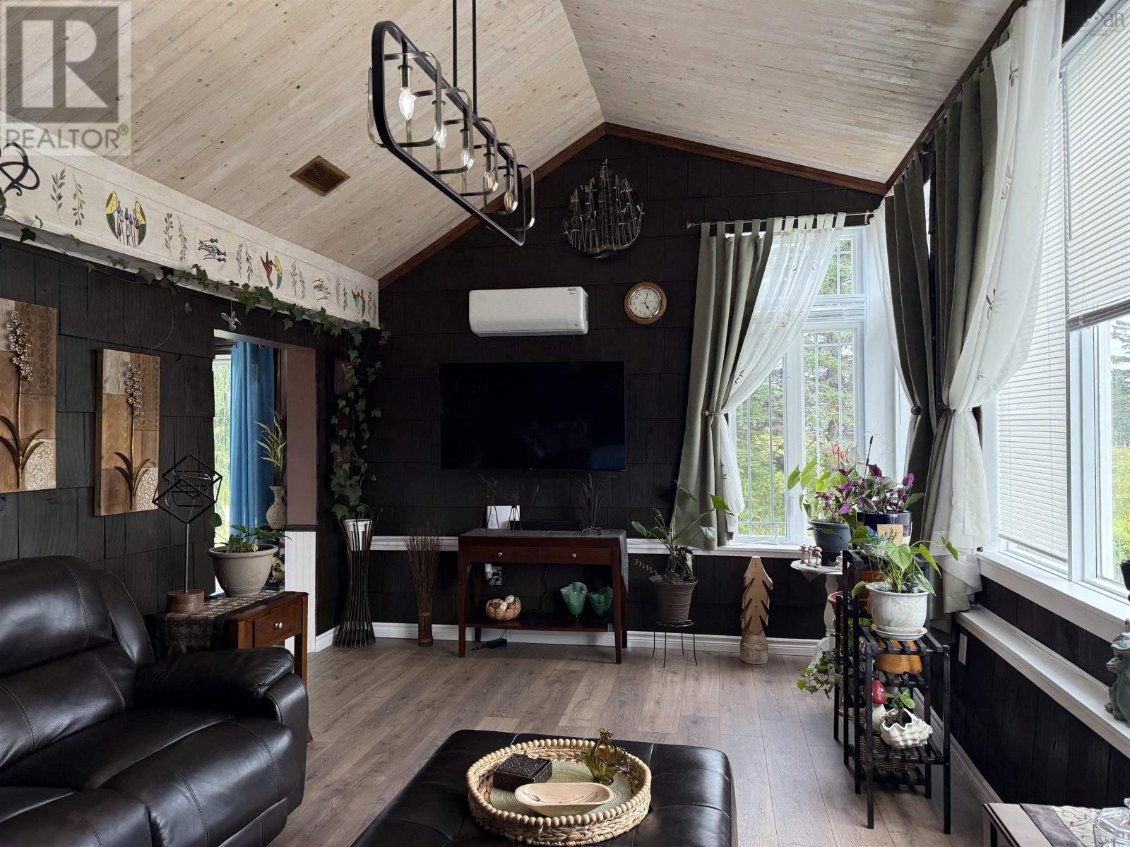 19 Dick Giffins Hill, Goldboro, Nova Scotia  B0H 1L0 - Photo 4 - 202523395