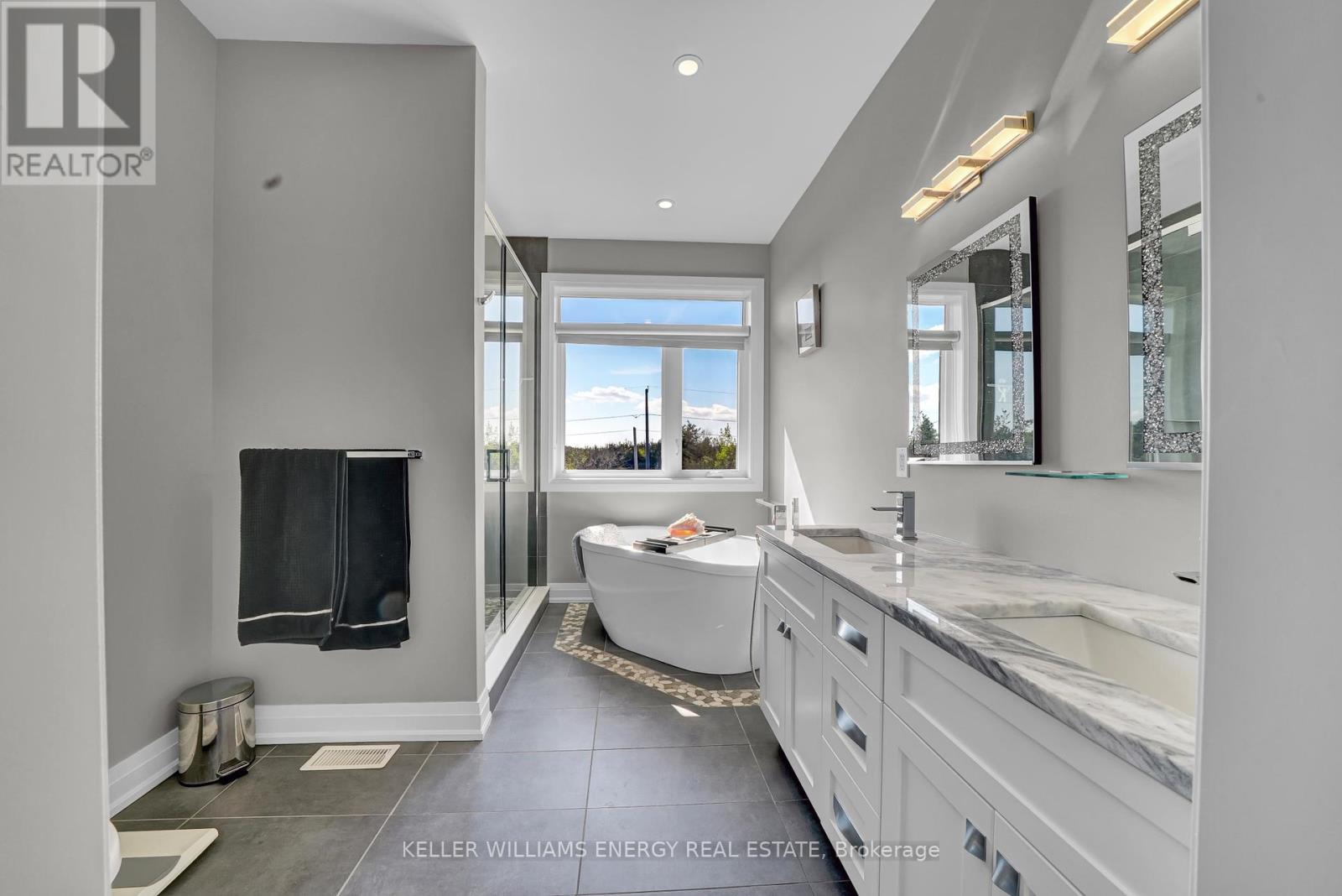 108 Foster Road, Prince Edward County, Ontario  K0K 1W0 - Photo 25 - X12405811