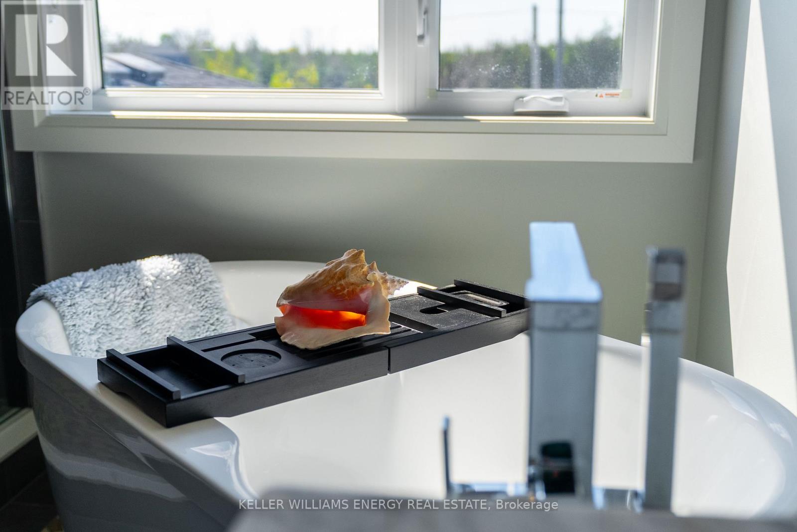 108 Foster Road, Prince Edward County, Ontario  K0K 1W0 - Photo 29 - X12405811