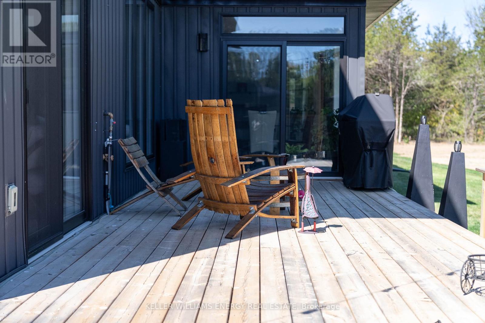 108 Foster Road, Prince Edward County, Ontario  K0K 1W0 - Photo 45 - X12405811