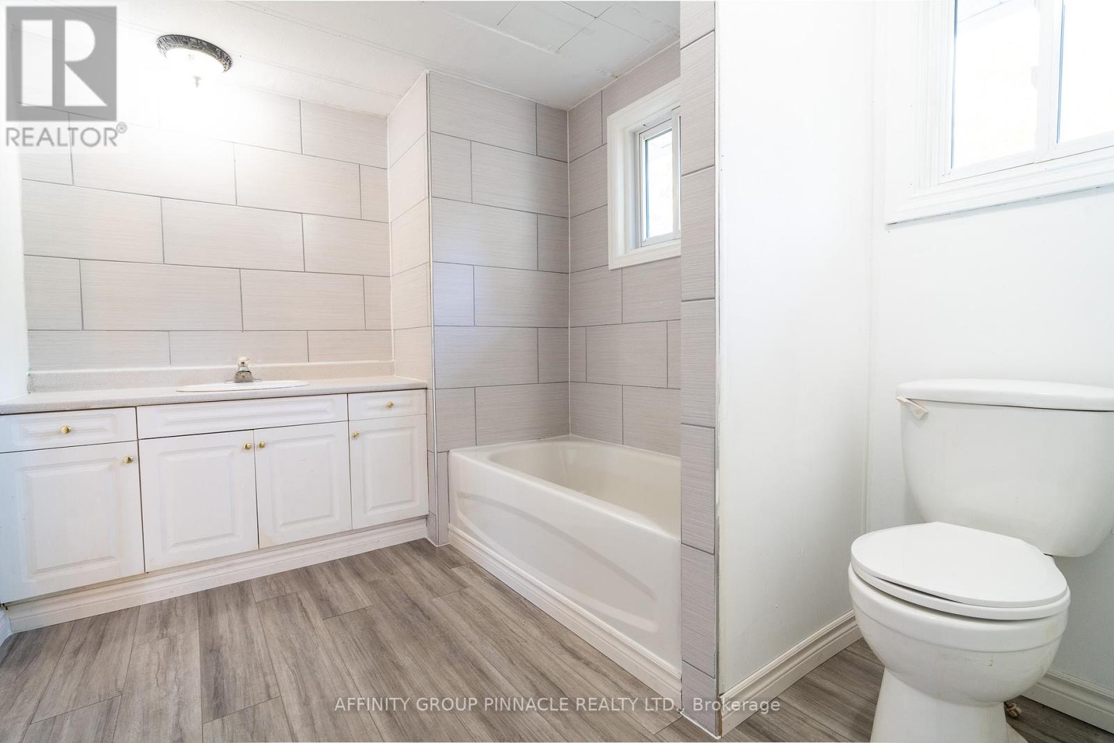 16 Sticky Lane, Kawartha Lakes, Ontario  K0M 1K0 - Photo 13 - X12405831