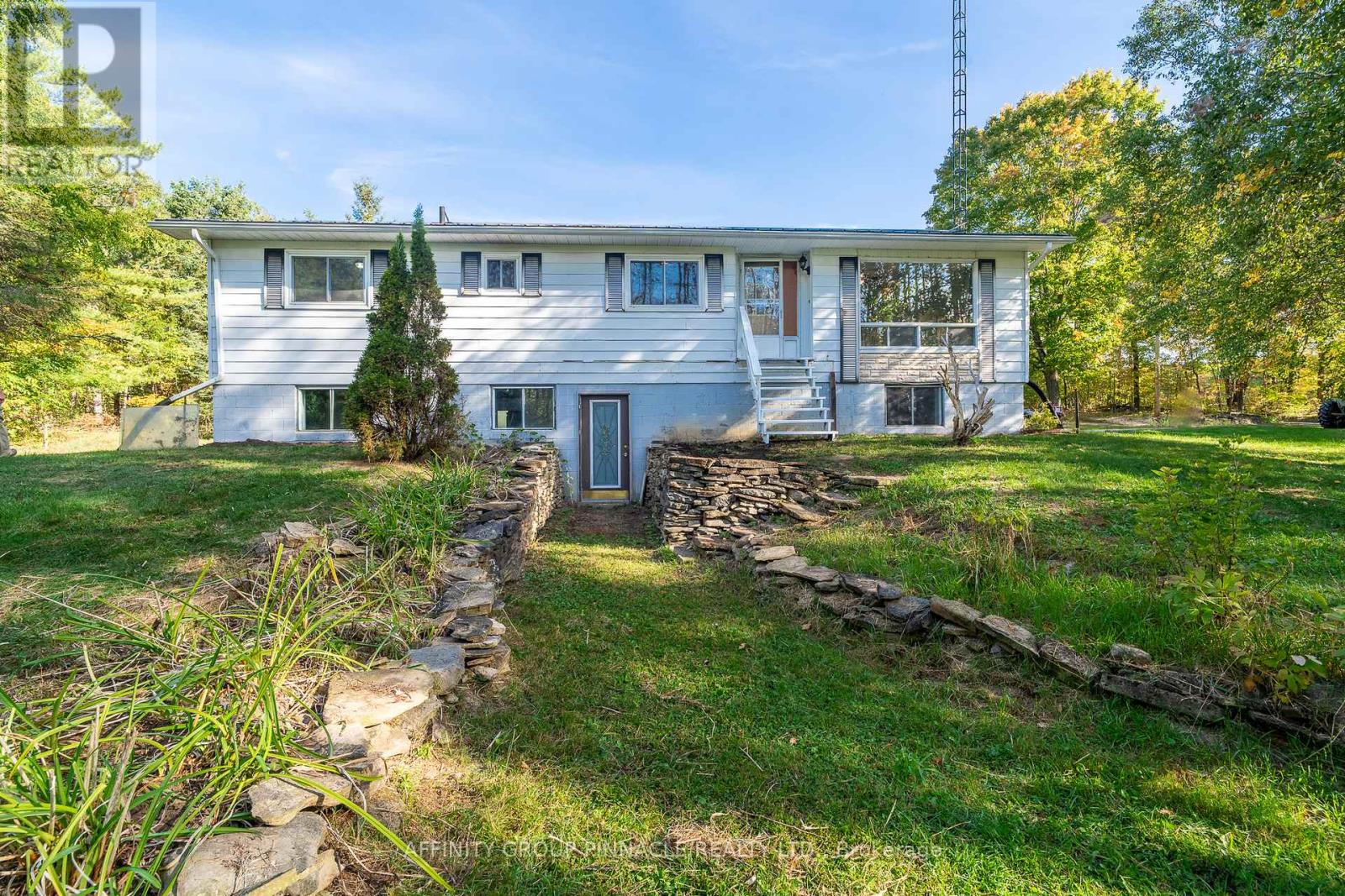 16 Sticky Lane, Kawartha Lakes, Ontario  K0M 1K0 - Photo 2 - X12405831