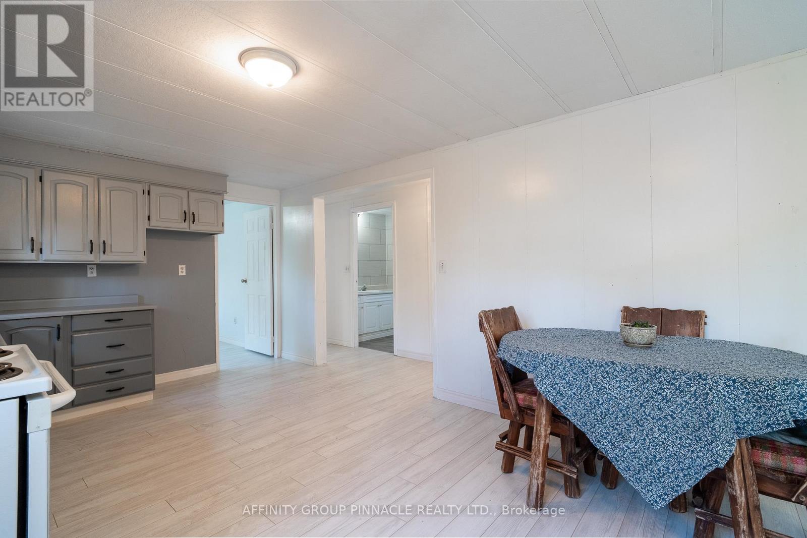 16 Sticky Lane, Kawartha Lakes, Ontario  K0M 1K0 - Photo 9 - X12405831