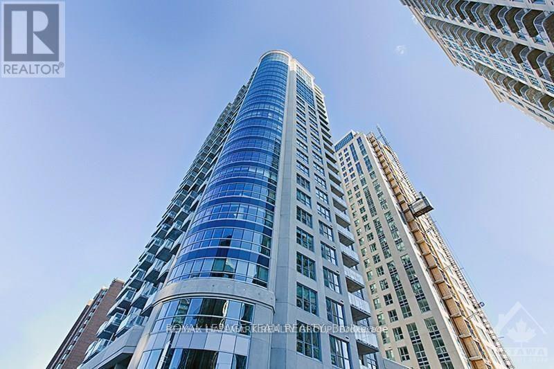 2007 - 195 BESSERER STREET, Ottawa, Ontario