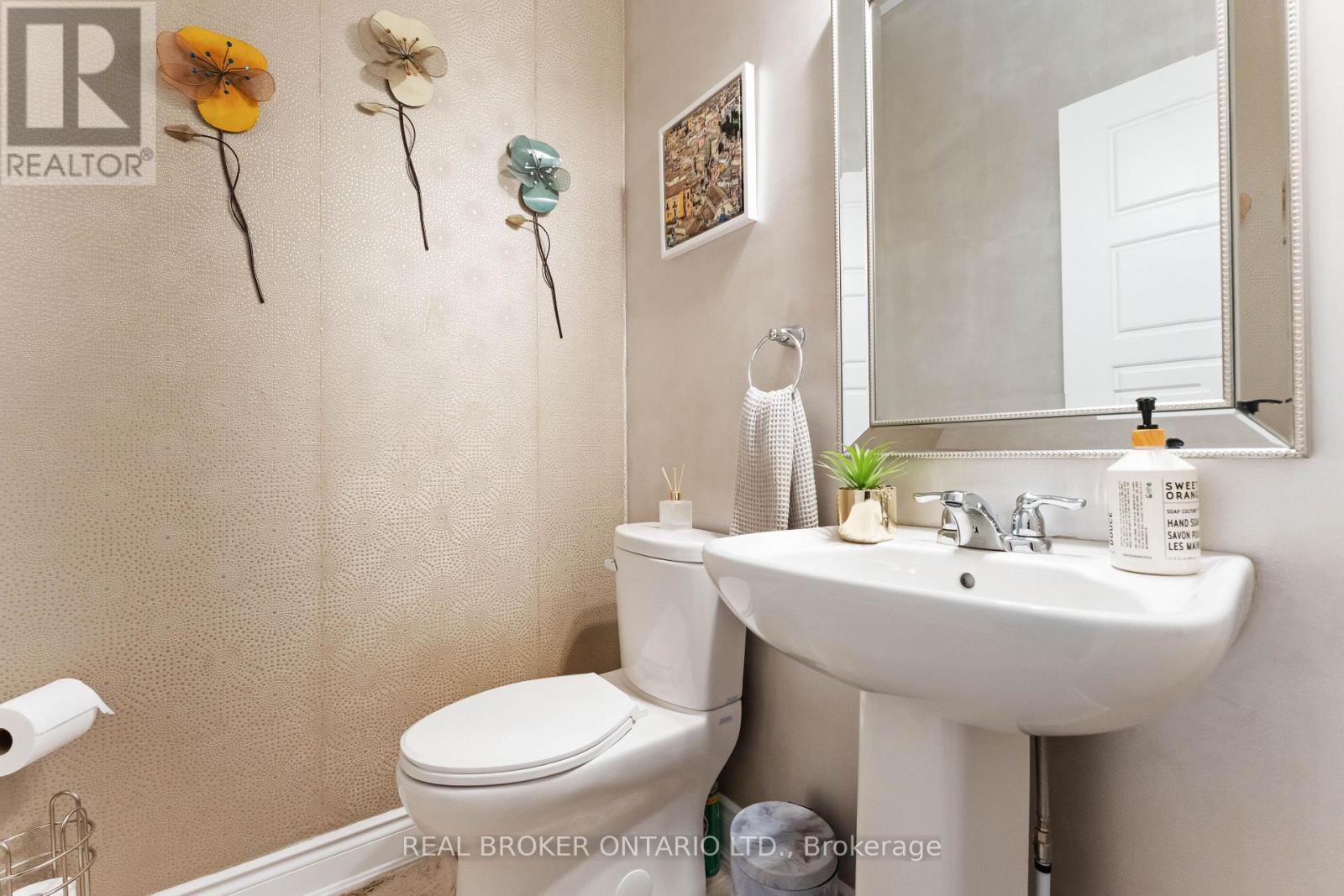 373 River Landing Avenue, Ottawa, Ontario  K2J 6K6 - Photo 10 - X12405809