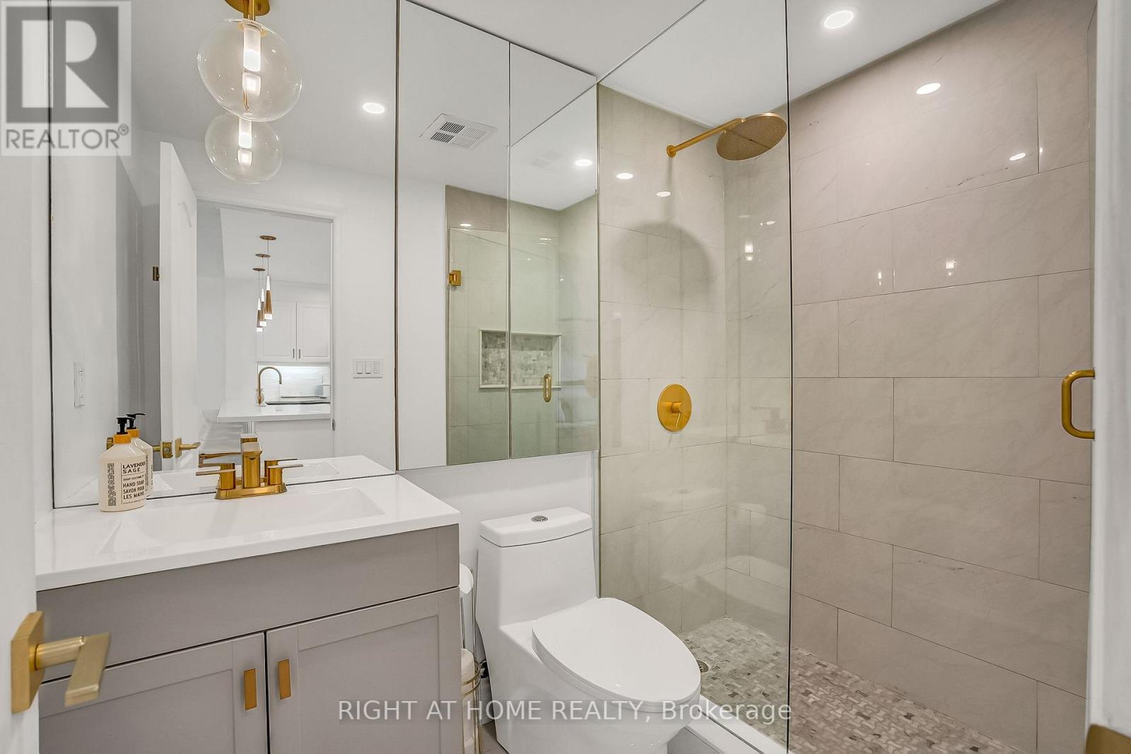205 - 4198 Dundas Street W, Toronto (Edenbridge-Humber Valley), Ontario  M8X 1Y6 - Photo 20 - W12405766